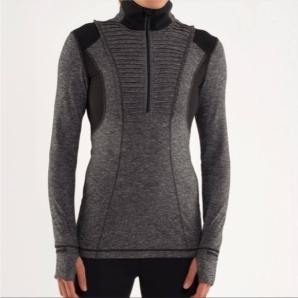 Lululemon Run Your Heart Out Size 8 Gray‎ Sweater w Thumbholes Activewear Yoga - Picture 8 of 15